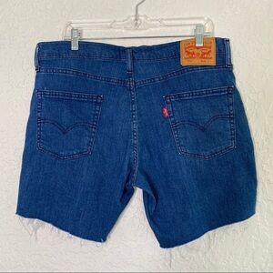 LEVI’S 511 Blue Cut Off Bermuda Shorts Size 33 Raw hem
